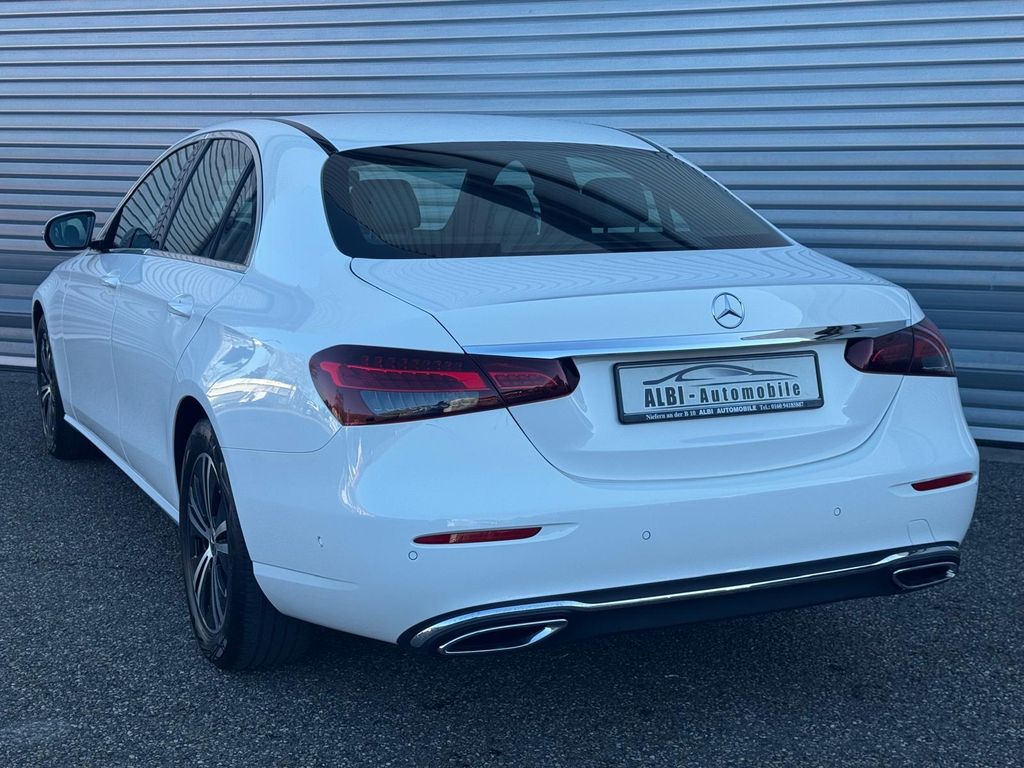 Mercedes-Benz E 220 2022
