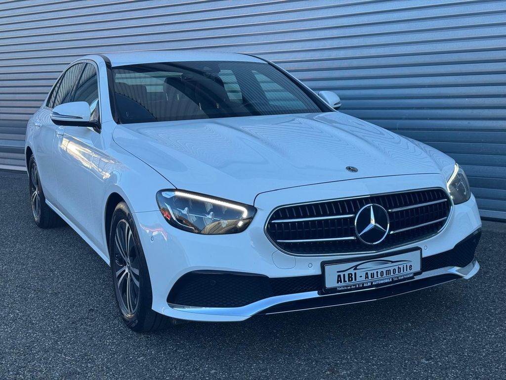 Mercedes-Benz E 220 2022