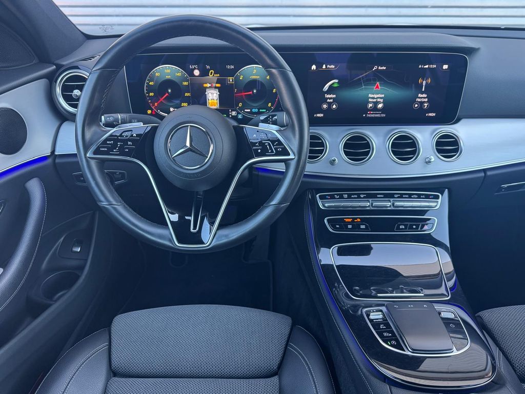 Mercedes-Benz E 220 2022