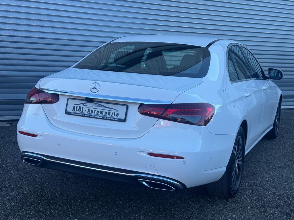 Mercedes-Benz E 220 2022