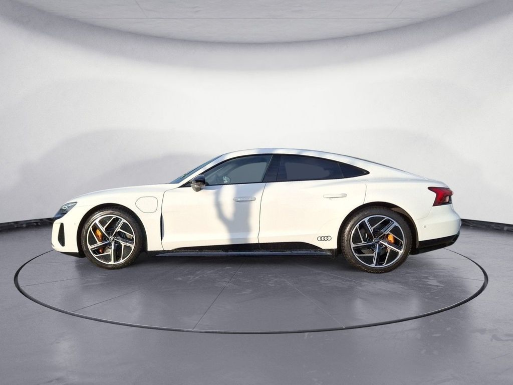 Audi RS e-tron GT 2022