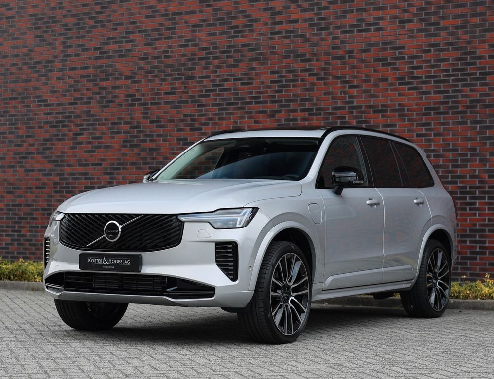 Volvo XC90 2025