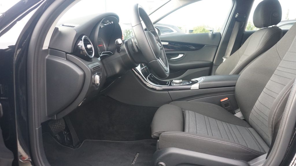 Mercedes-Benz C 200 2020