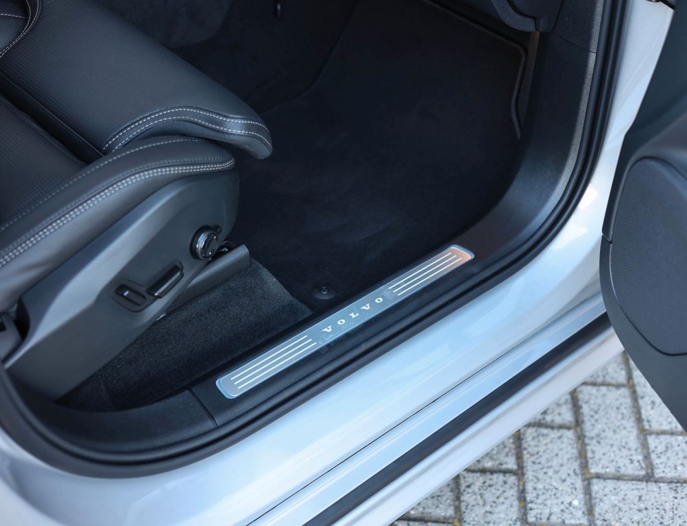 Volvo XC90 2025