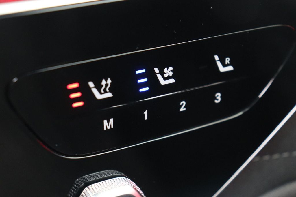 Mercedes-Benz EQS 2024