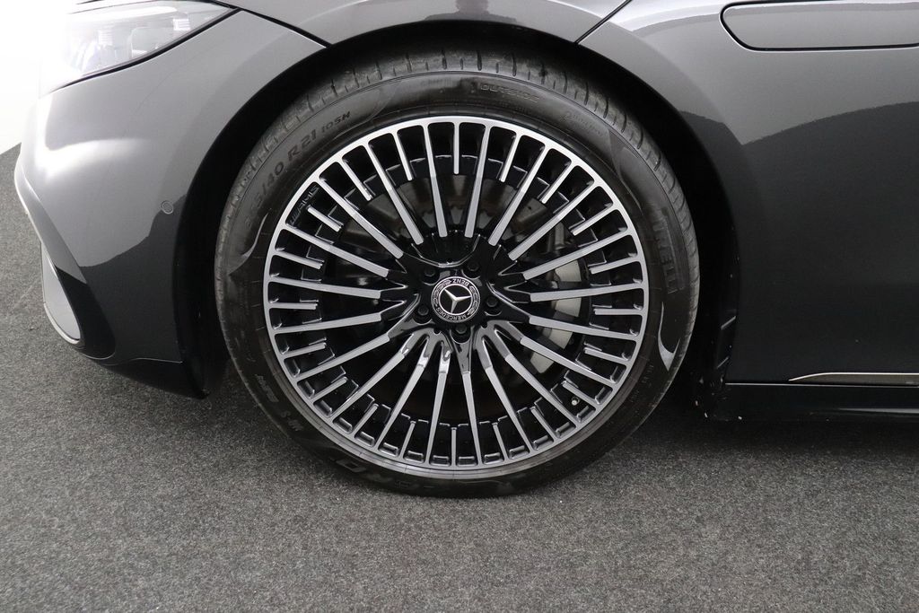Mercedes-Benz EQS 2024