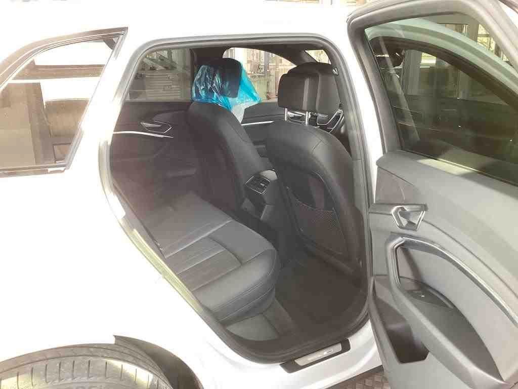 Audi e-tron 2021