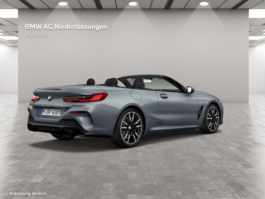 BMW M850 2021