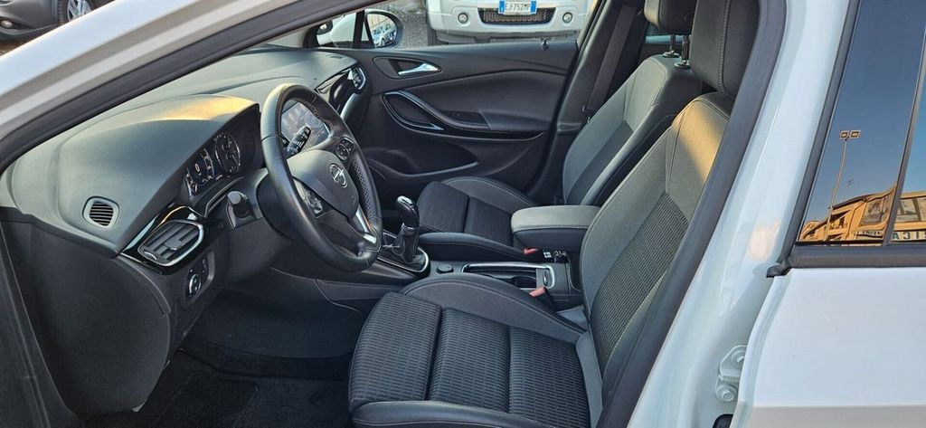 Opel Astra 2020