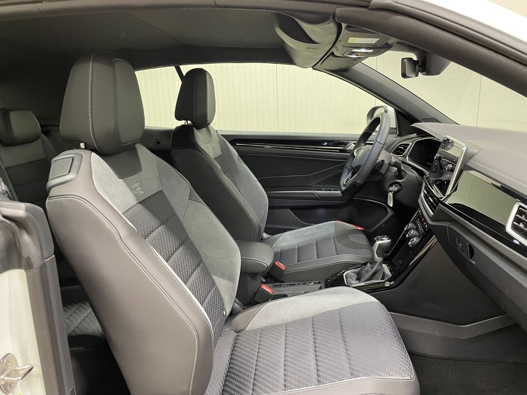 Volkswagen T-Roc 2025
