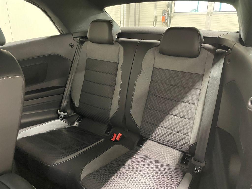 Volkswagen T-Roc 2025