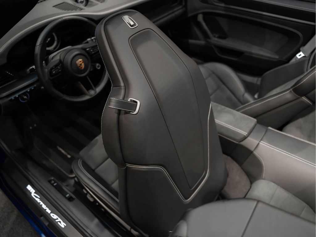 Porsche 992 2024