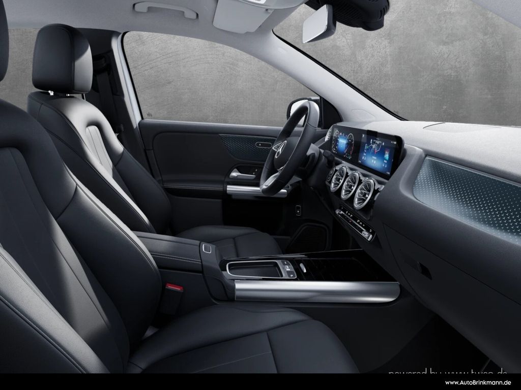 Mercedes-Benz GLA 180 2024