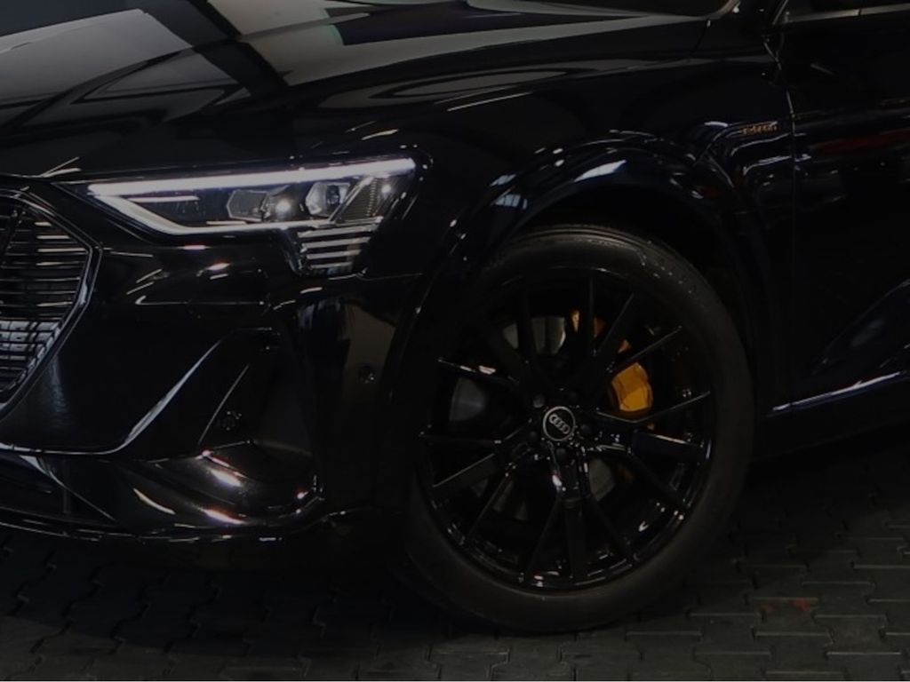 Audi e-tron 2022