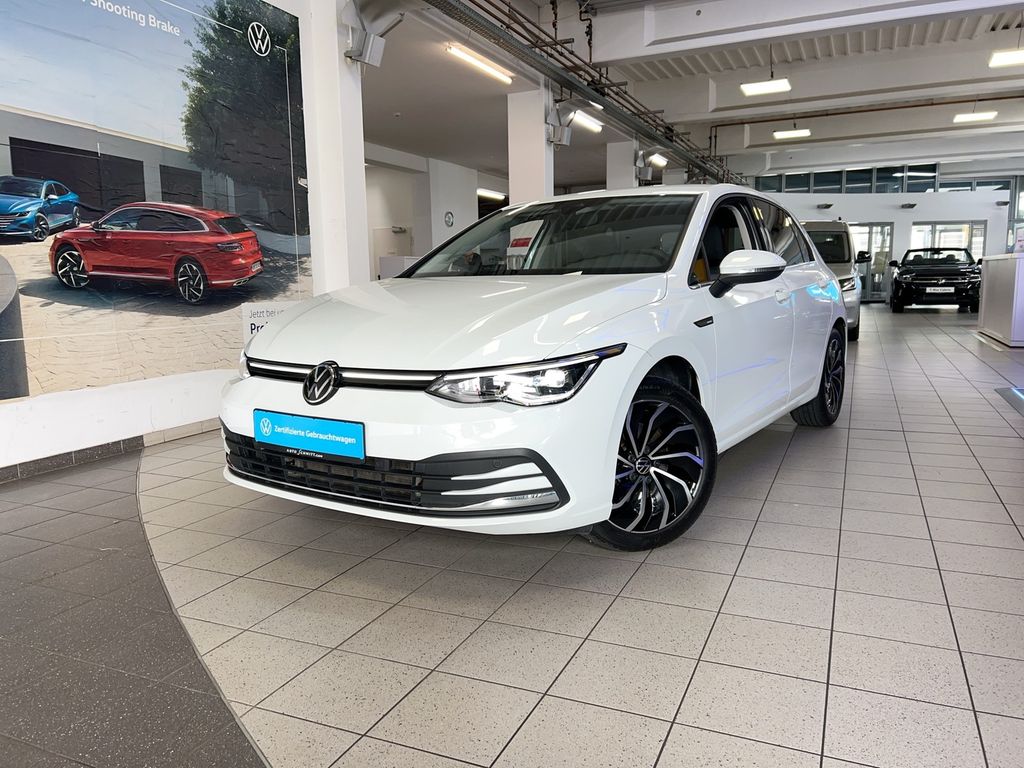 Volkswagen Golf 2023