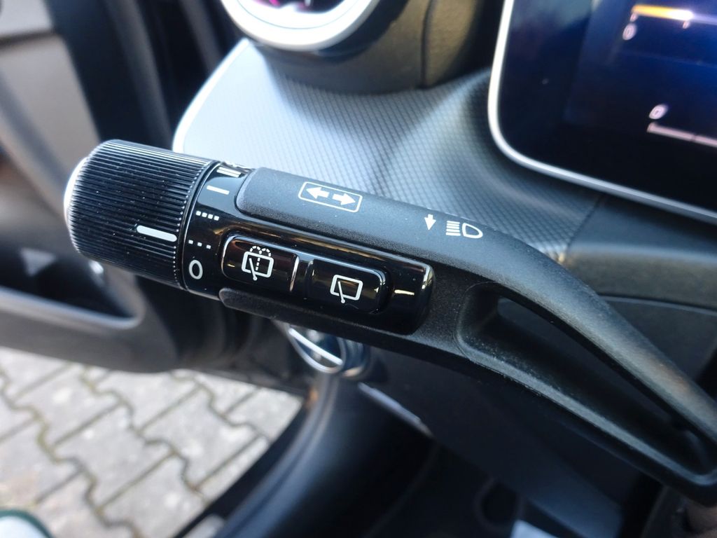 Mercedes-Benz C 220 2024