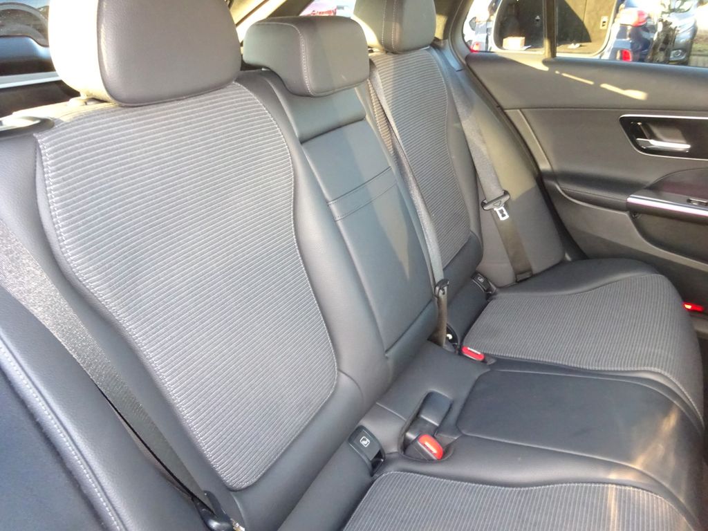 Mercedes-Benz C 220 2024