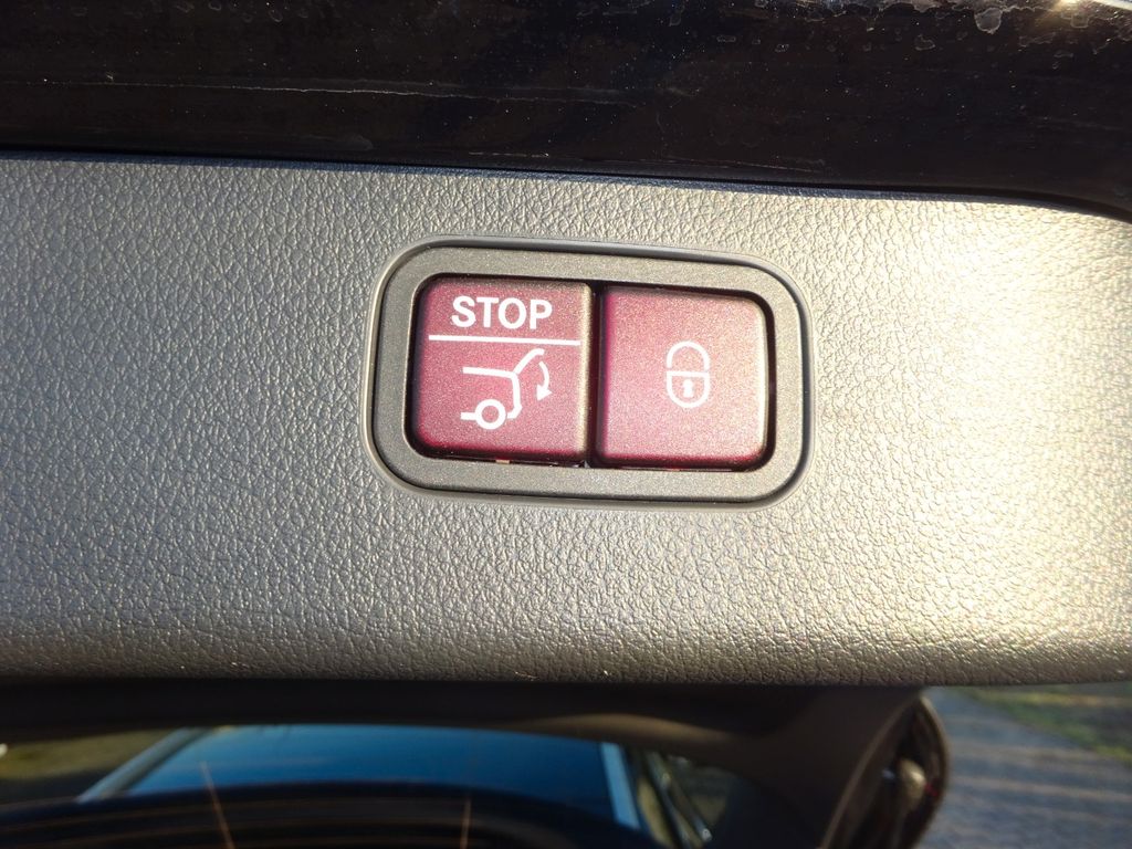 Mercedes-Benz C 220 2024