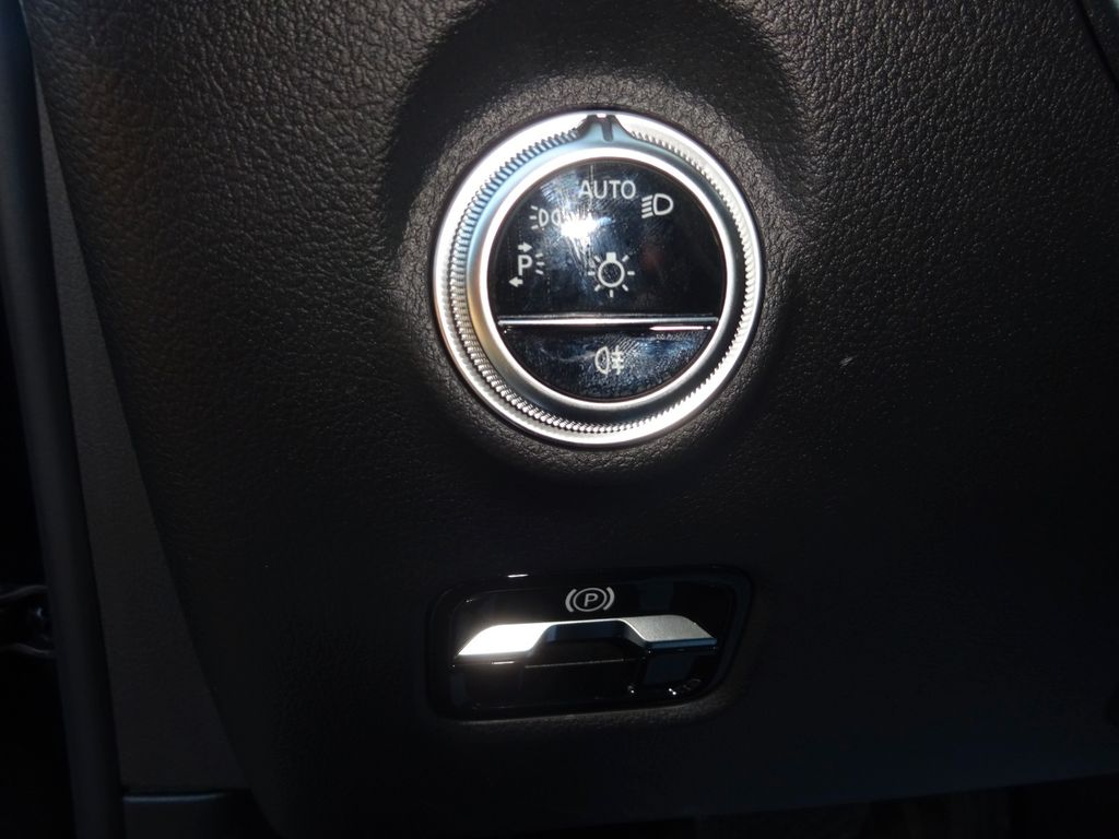 Mercedes-Benz C 220 2024