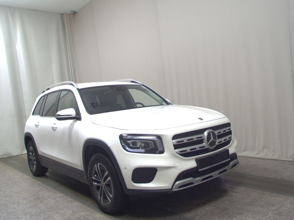 Mercedes-Benz GLB 180 2023