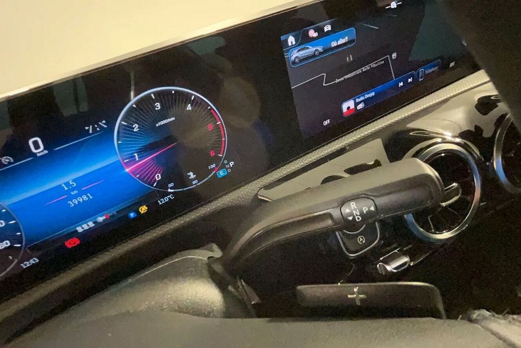 Mercedes-Benz A 180 2024