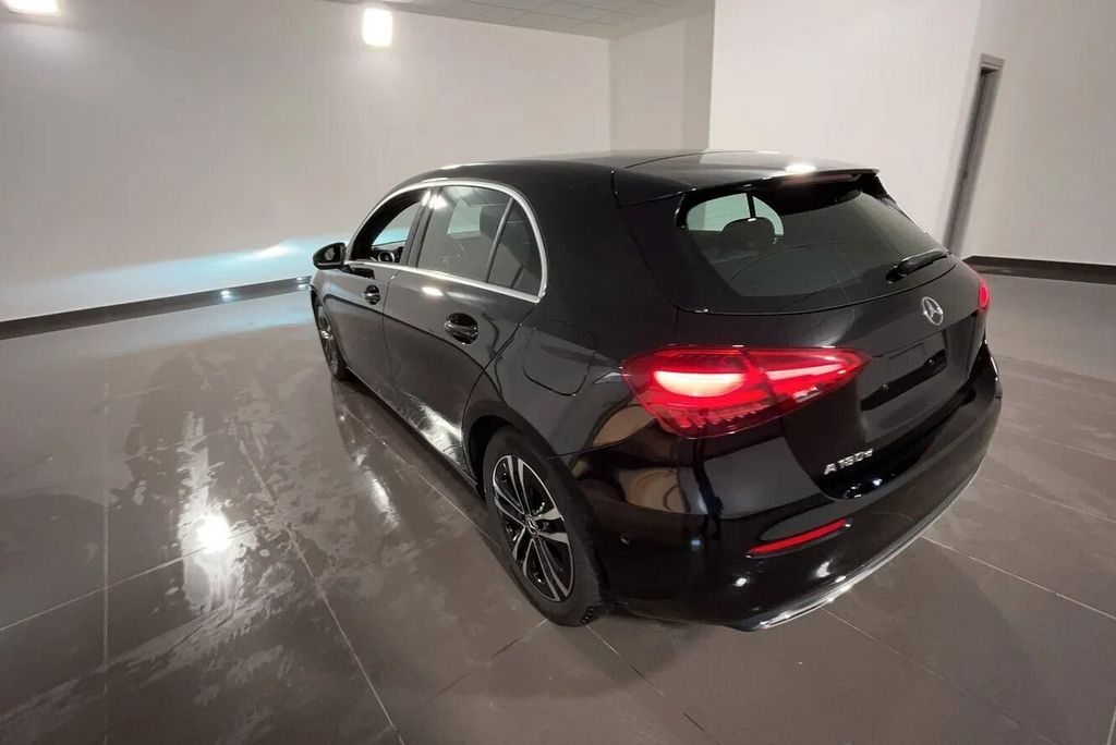 Mercedes-Benz A 180 2024