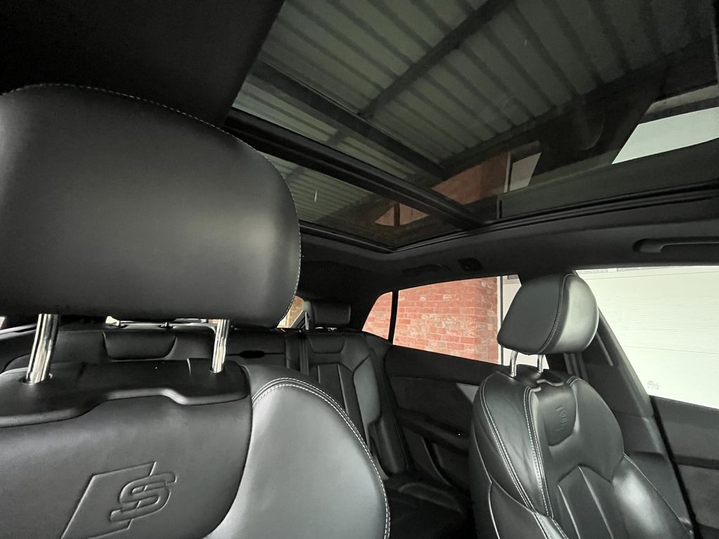 Audi Q8 2020