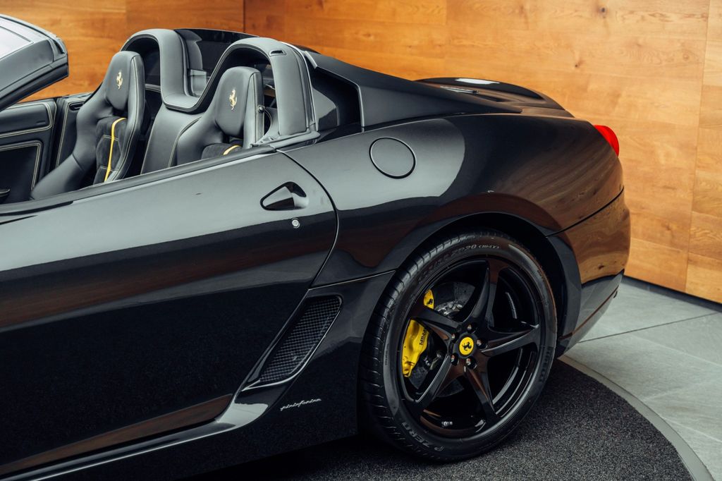 Ferrari 599 SA Aperta