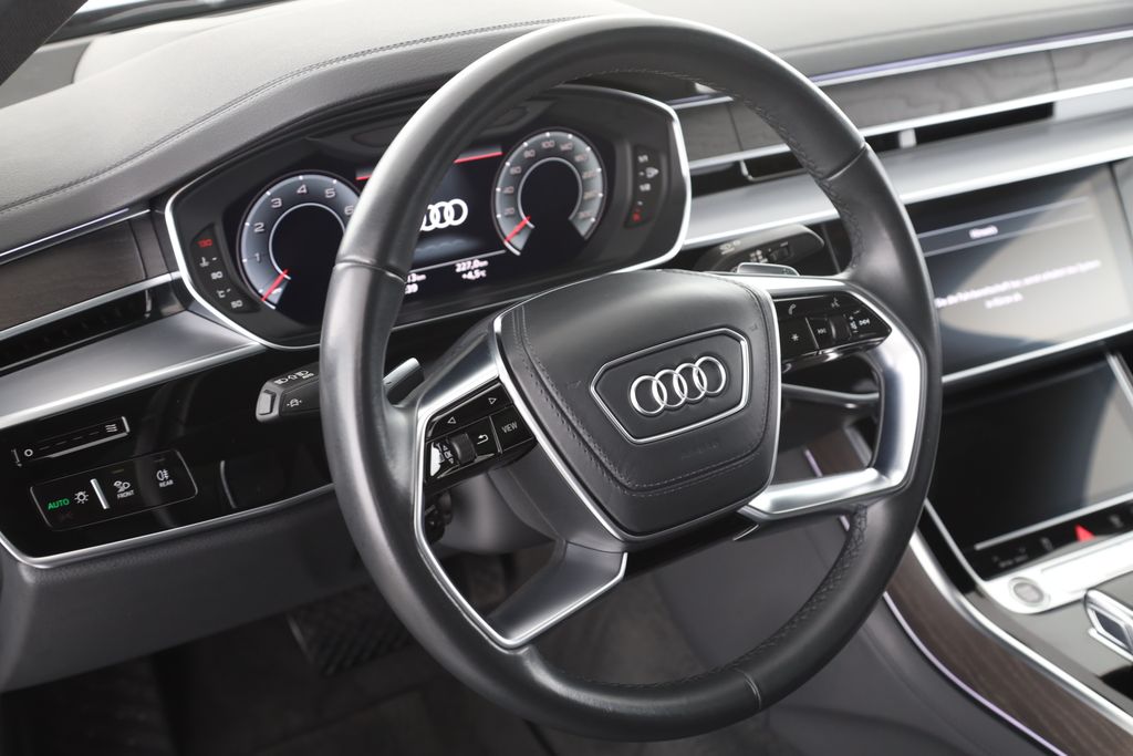 Audi A8 2022