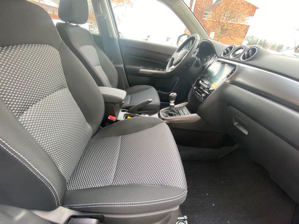 Suzuki Vitara 2025