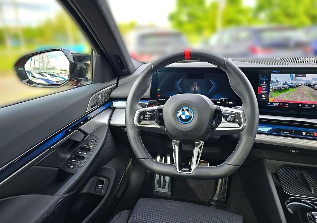 BMW i5 2024