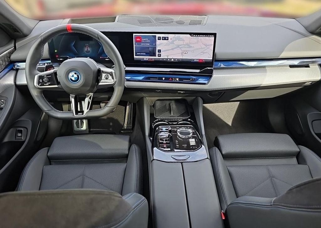 BMW i5 2024