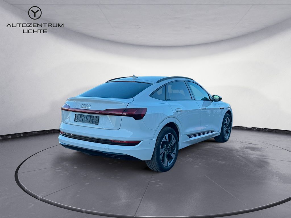Audi e-tron 2022