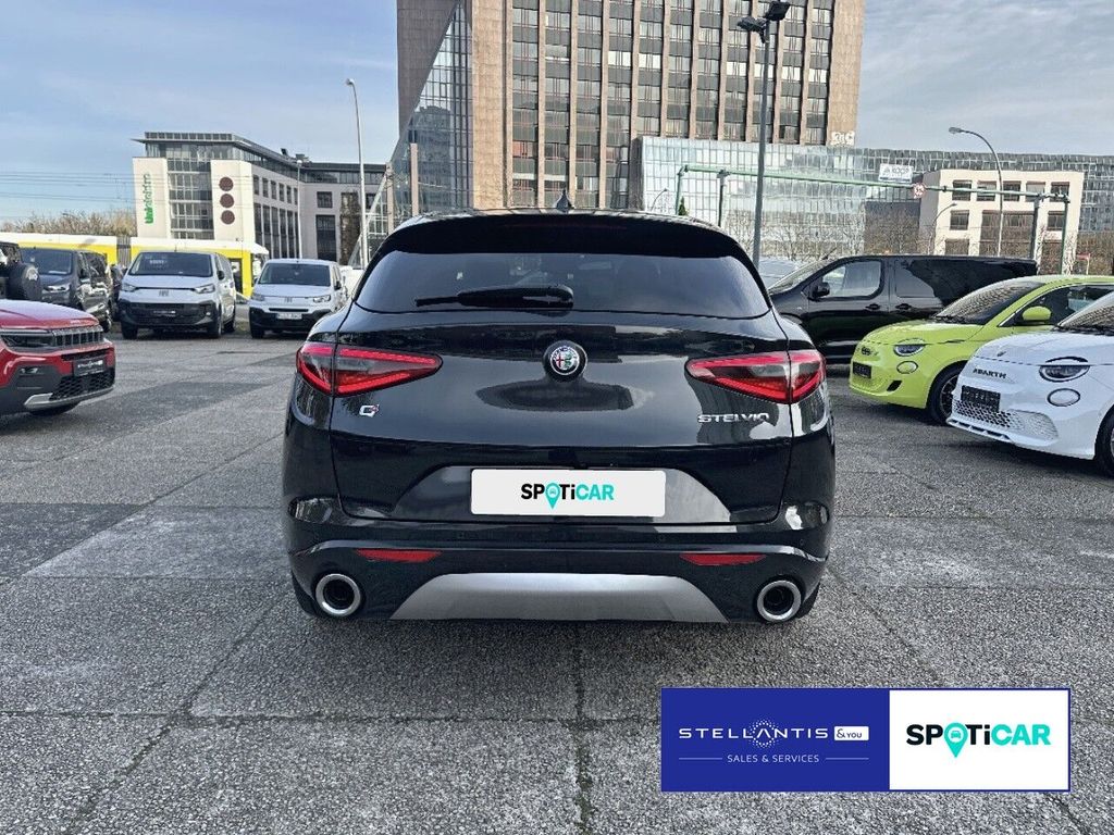 Alfa Romeo Stelvio 2021