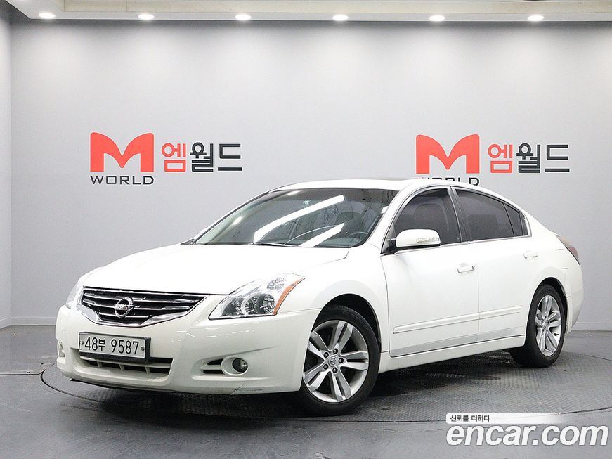 Nissan Altima 2012