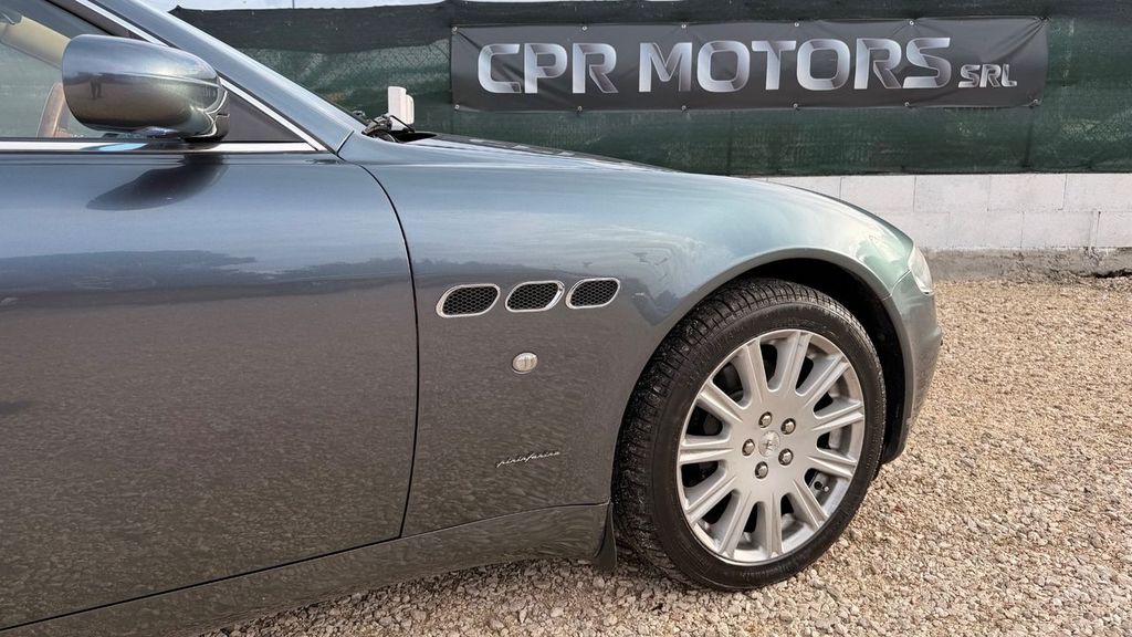 Maserati Quattroporte 2006
