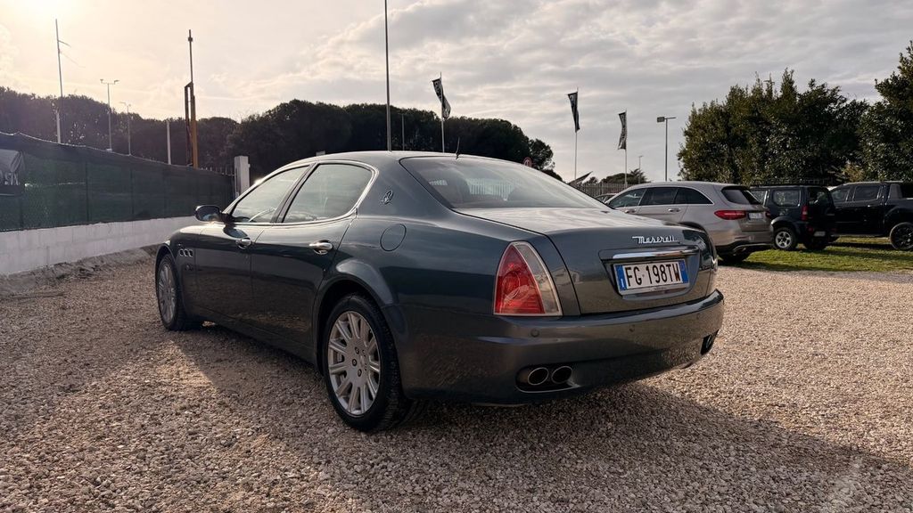 Maserati Quattroporte 2006