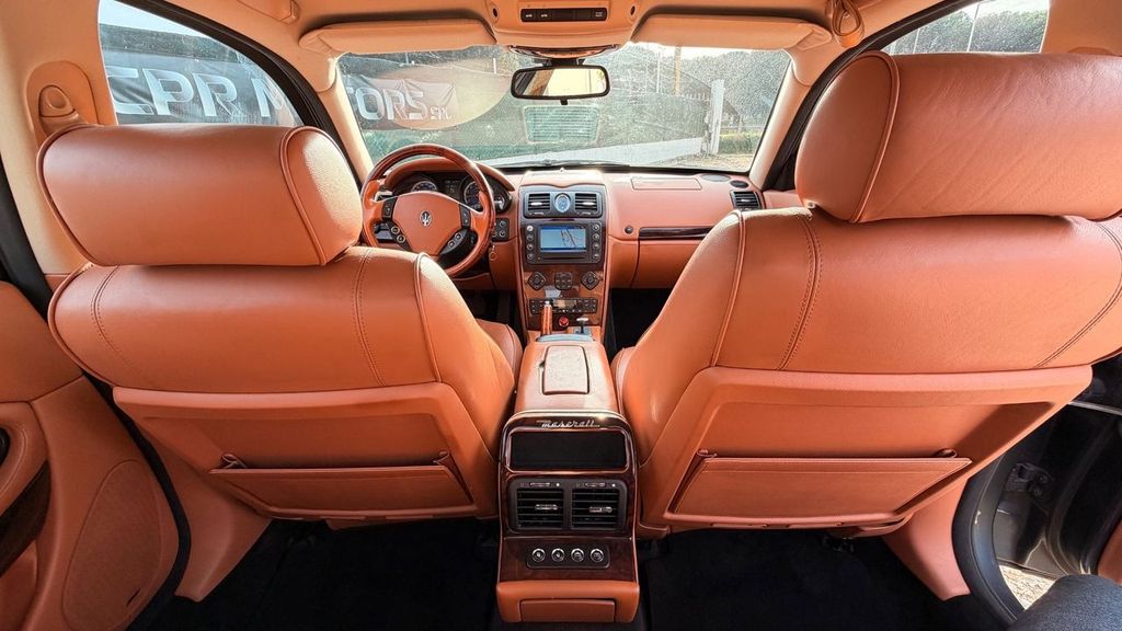 Maserati Quattroporte 2006