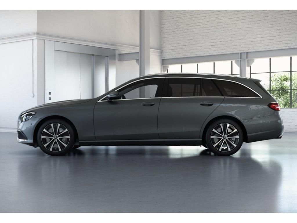 Mercedes-Benz E 300 2022