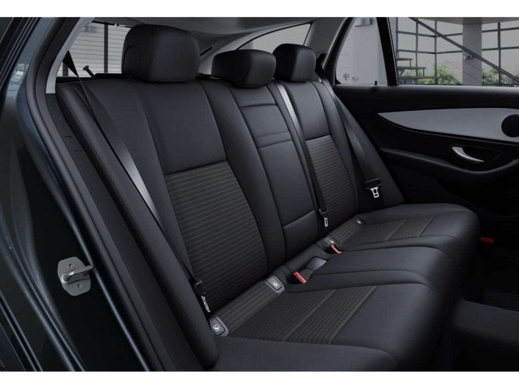 Mercedes-Benz E 300 2022