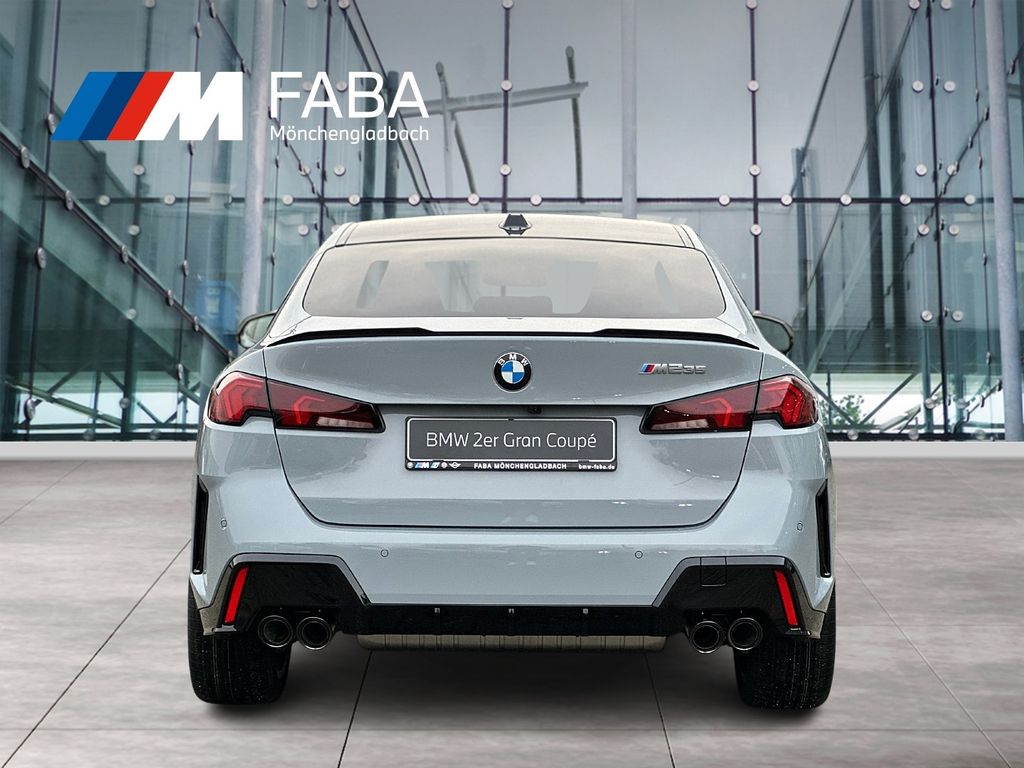 BMW M235 2025