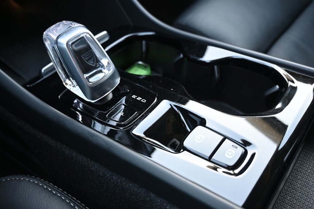 Volvo XC40 2022
