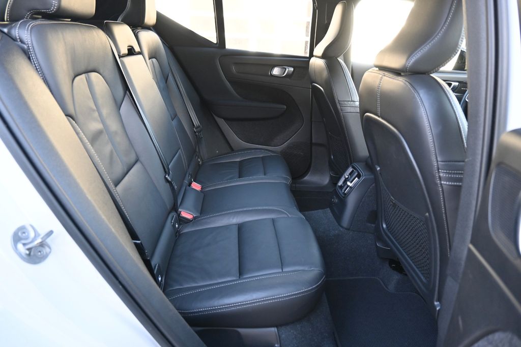 Volvo XC40 2022