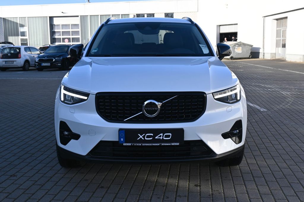 Volvo XC40 2022