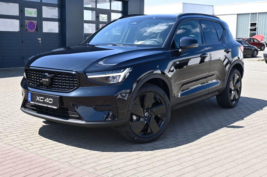 Volvo XC40 2024