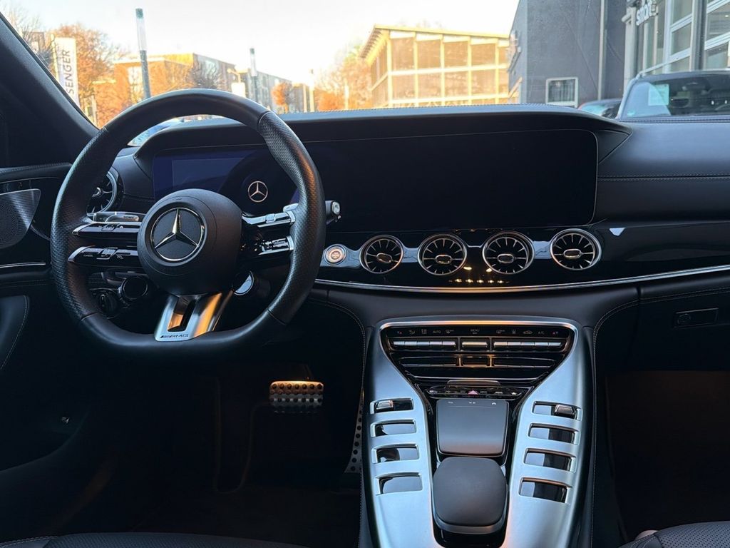 Mercedes-Benz AMG GT 2024