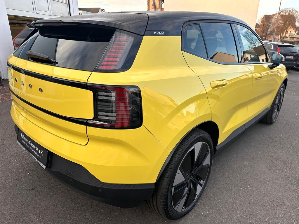 Volvo EX30 2025