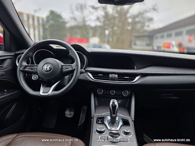 Alfa Romeo Stelvio 2023