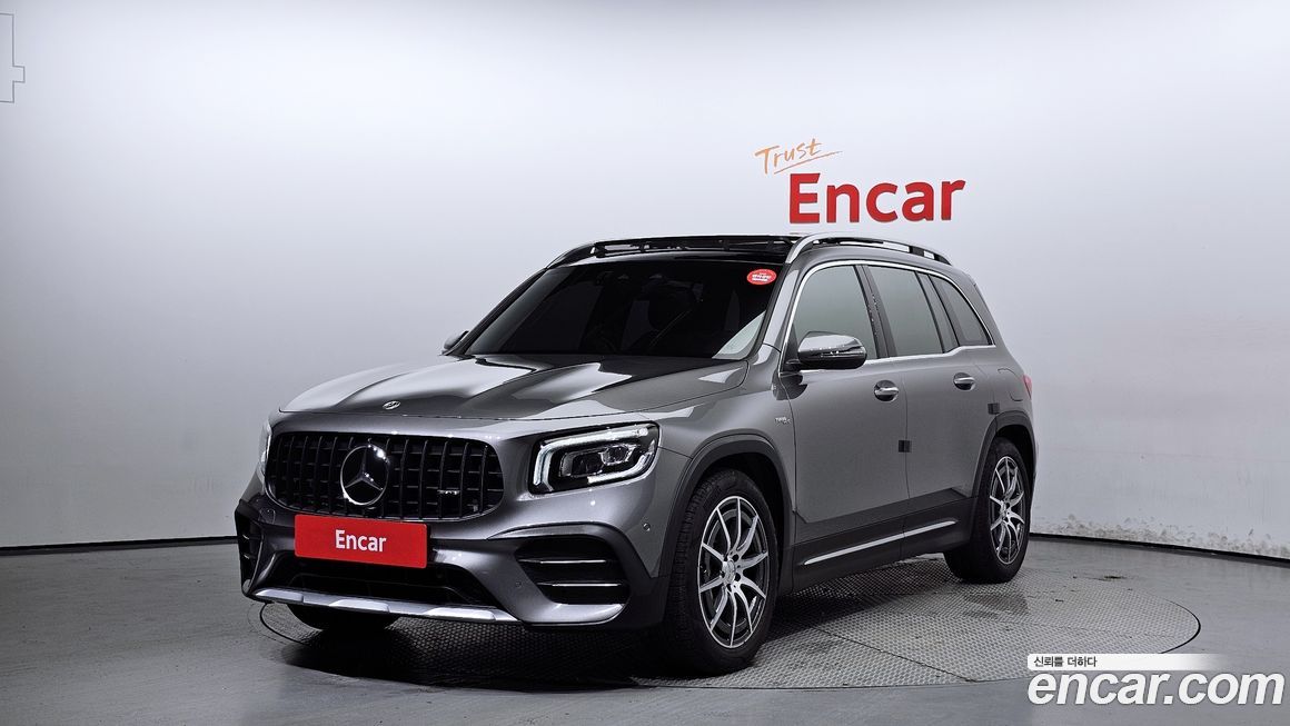 Mercedes-Benz GLB-Class 2023