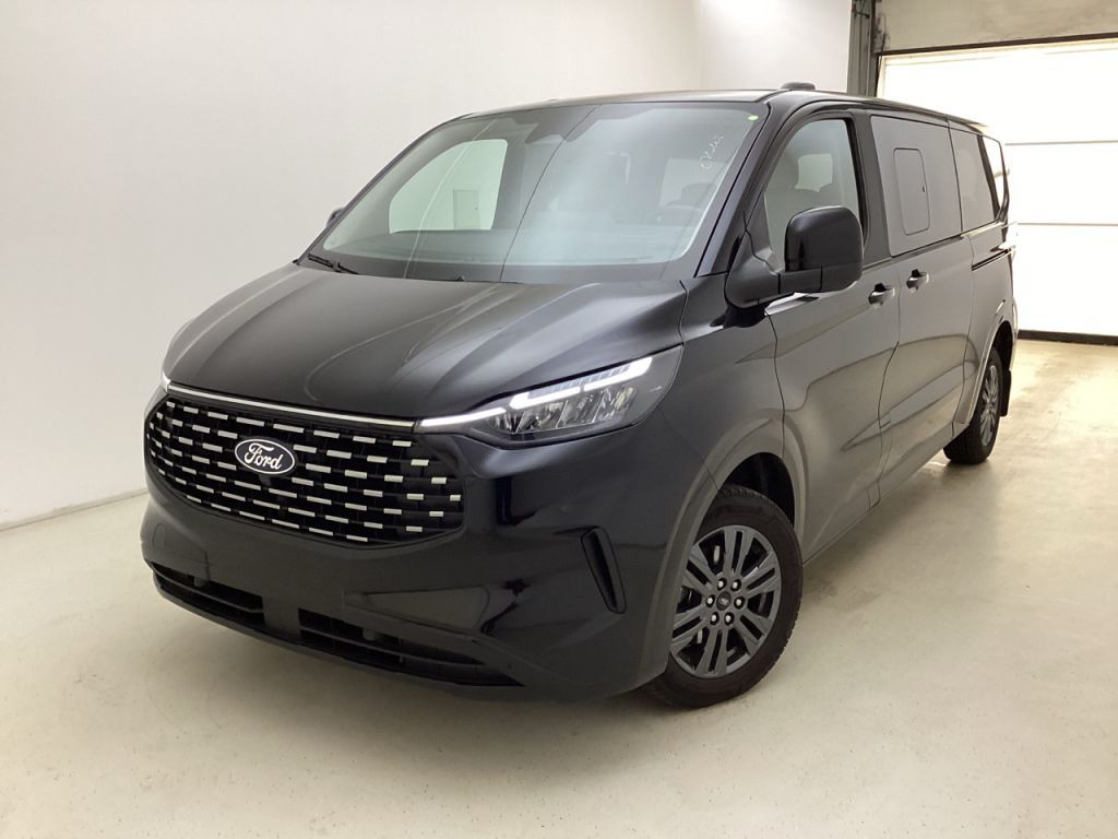 Ford Tourneo Custom 2025